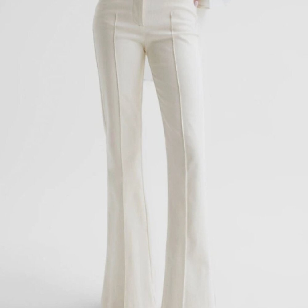 REISS Florence High Rise Flared Trousers/Jeans in Cream